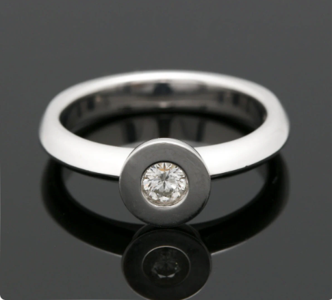 18K White Gold Diamond Solitaire Ring