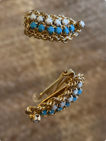HOBE Turquoise and White Stone Gold Mesh Necklace and Earrings Set